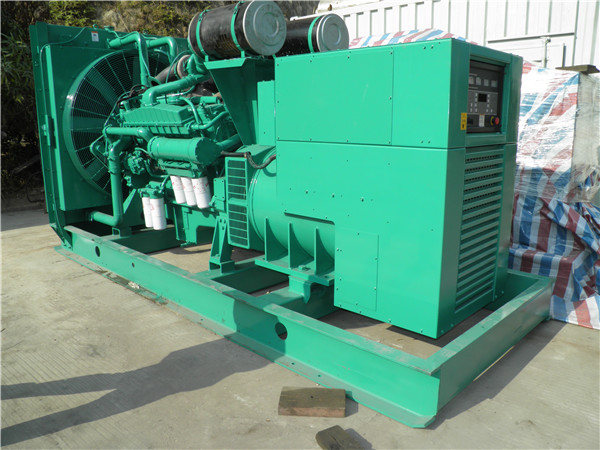 睢县出租发电机-进口柴油发电机组与国产柴油发电机组的区别