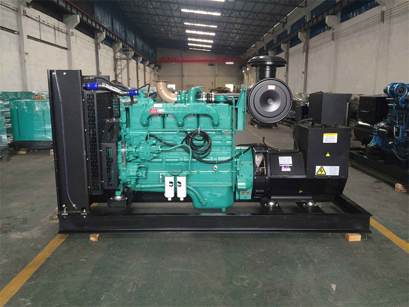 睢县发电机出租租赁如何保证柴油发电机组的正常运行？