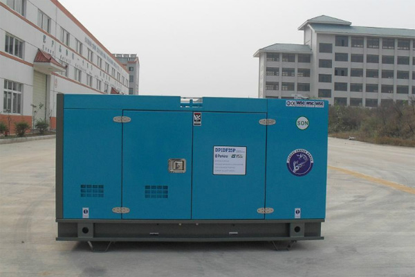 睢县发电机租赁如何正确安装空气滤清器？