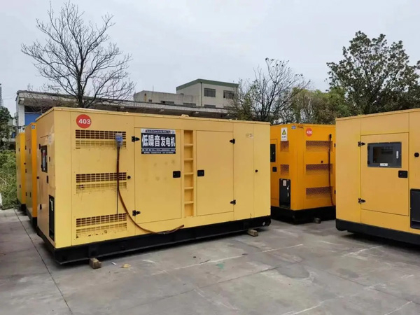 睢县如何检查柴油发电机的空气滤清器是否需要更换？